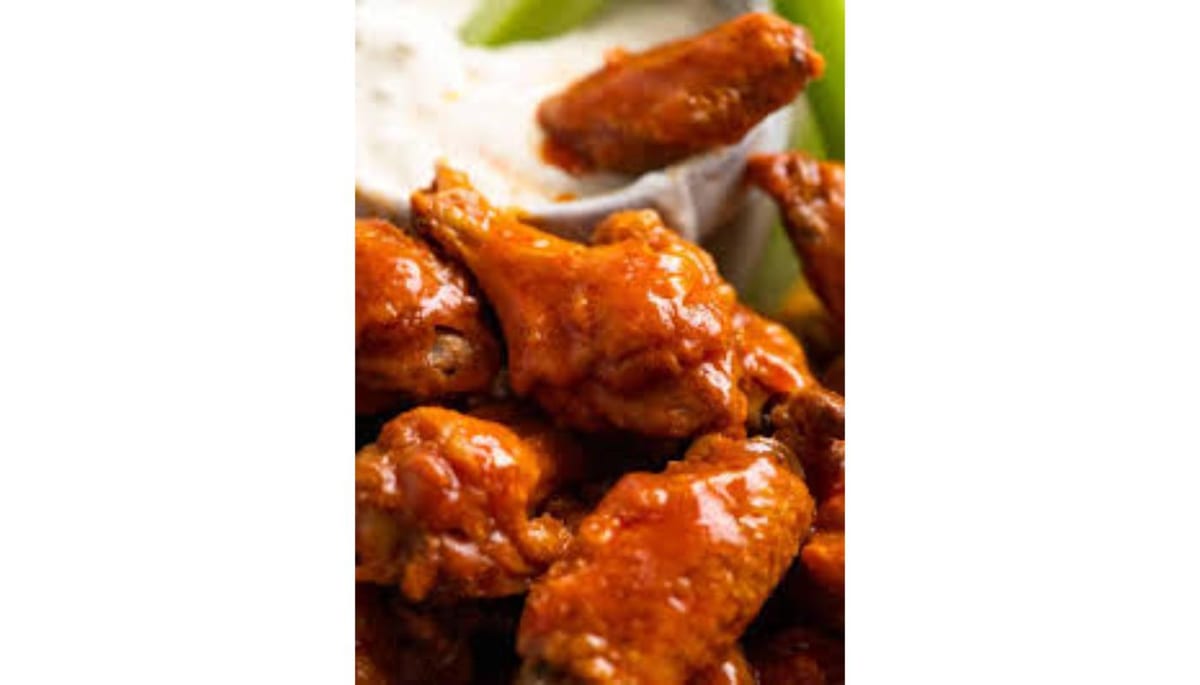 Classic Buffalo Wings (6) – Halal