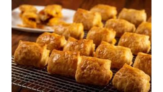 Chicken Curry Puffs (4)