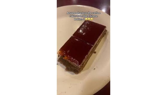 Cappauccino mousse cake