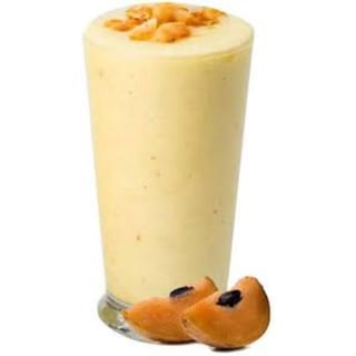 Chickoo Shake – Creamy Sapota Smoothie
