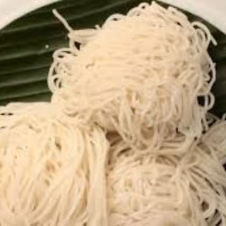 Idiyappam(String Hopper)(3) w/ Korma curry - Vegan