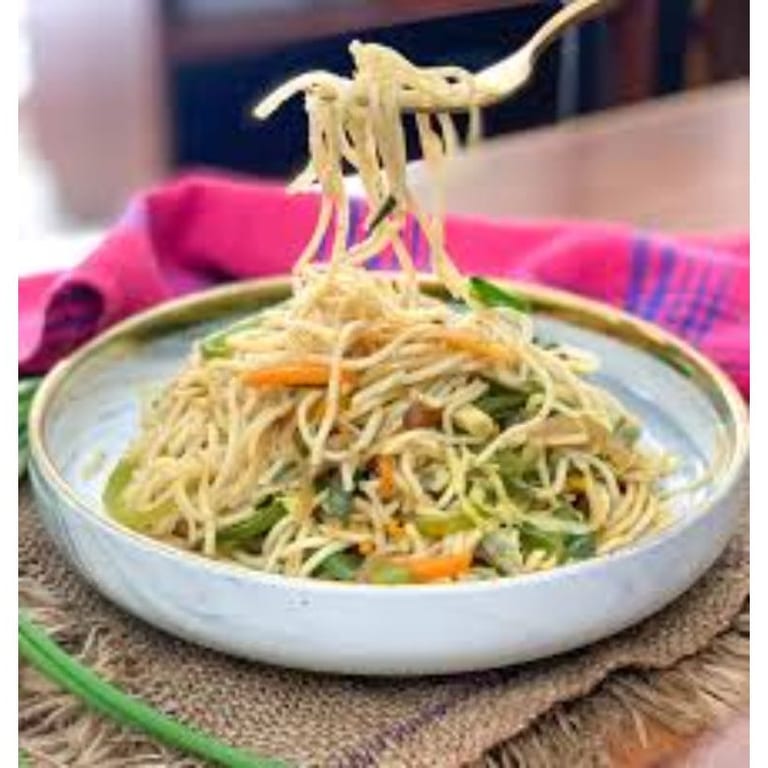 Hakka Noodles: A Delicious Indo-Chinese Delight