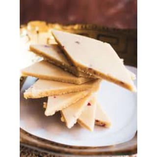 Kaju Katli - Cashew Barfi(3)