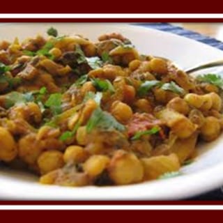 Chana Masala – Spiced Chickpeas in Tangy Tomato Gravy – Vegan, Gluten Free