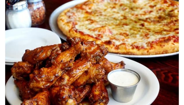 Fusion Pizza & Wings Combo