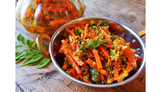 Green chili pickle (4 oz)