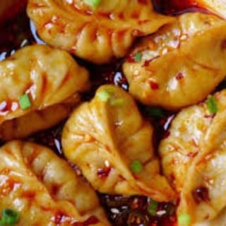 Chilli Oil Pork Dumplings – (6) 