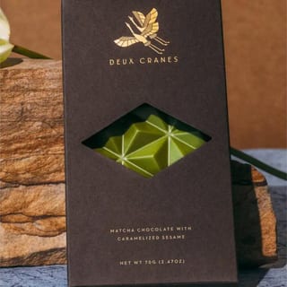 Deux Cranes Matcha Chocolate with Caramelized Sesame